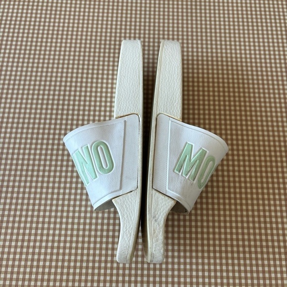 Moschino Women’s Authentic slides sandals. Size 38. Made in Spain. FAIR - Picture 14 of 16